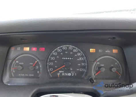 1999 Ford Crown Victoria Lx from USA, damaged, VIN 2FAFP74W7XX117573